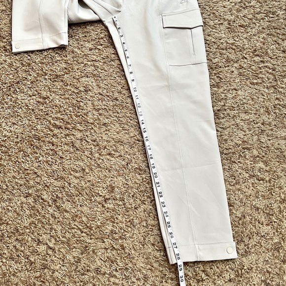 Athleta Cream Endless Cargo High Rise Jogger Pants - Picture 9 of 9